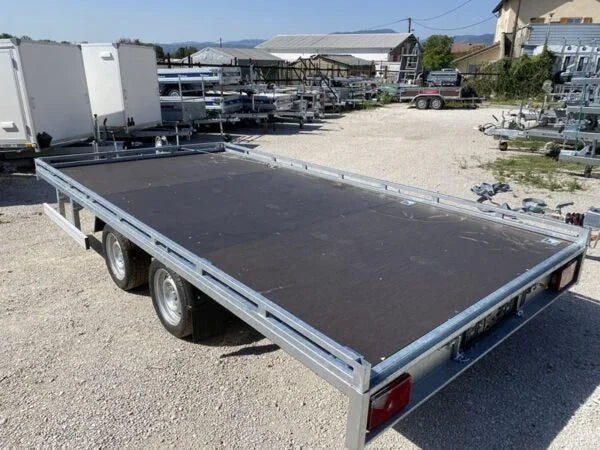 Remolque Plataforma Fija Boro ATLAS Nuevo con Rampas – 500 × 200 cm – MMA 3.500 kg