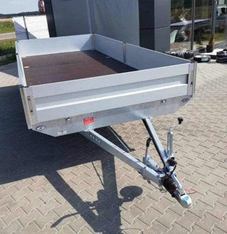 Remolque Plataforma BOSS 6.0 Nuevo de 3 Ejes con Rampas – 610 × 200 cm – MMA 3.500 kg
