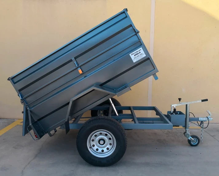 Remolque 4×4 Basculante Hidráulico Manual Nuevo – 220 × 130 × 60 + 35 cm – MMA 750 kg